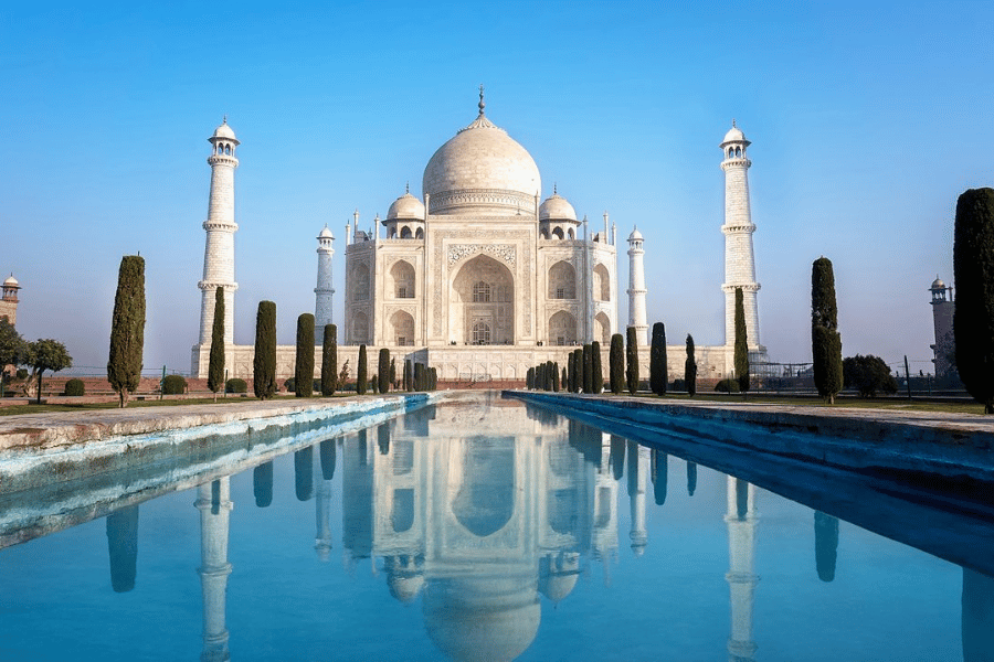Agra Taj Mahal taxi tour from Jamnagar — Uttar Pradesh
